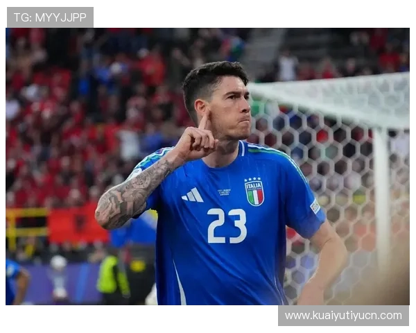 米兰滚球赛场精彩瞬间回顾:球迷热议球队未来发展方向 米兰滚球赛场精彩瞬间回顾:球迷热议球队未来发展方向